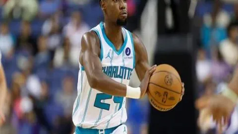 尤文图斯萨沃纳关键球员伤病缺阵意甲，本赛季已25人受挫于伤病侵袭