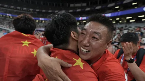 欧足联授予贝尔最佳球员荣誉